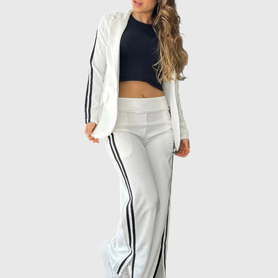 Roanne - Elegant Blazer And Trousers Set