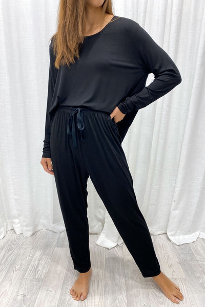 Annalise - The Comfiest PJs Long Sleeved Tee & Pants Set